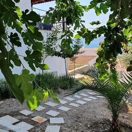 Villa Athina ,pronamic Seaview And Cosy Garden *